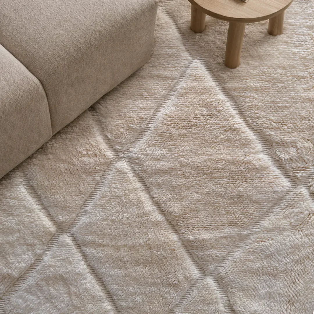 Azele Studio large neutral rug close-up of raised diamond pattern detail